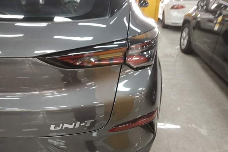 Used CHANGAN UNI-T 2020 1.5T Prestige Version Right Rear Taillight