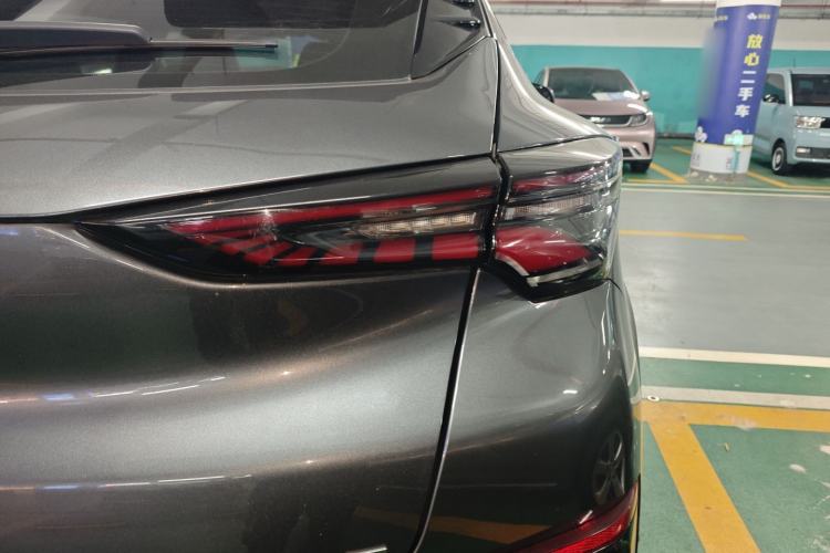 Used CHANGAN UNI-T 2020 1.5T Flagship Version Right Rear Taillight