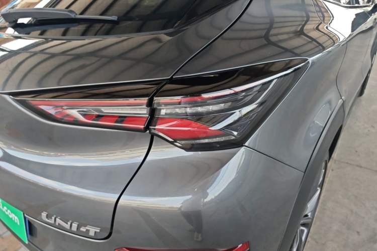 Used CHANGAN UNI-T 2020 1.5T Flagship Version Right Rear Taillight