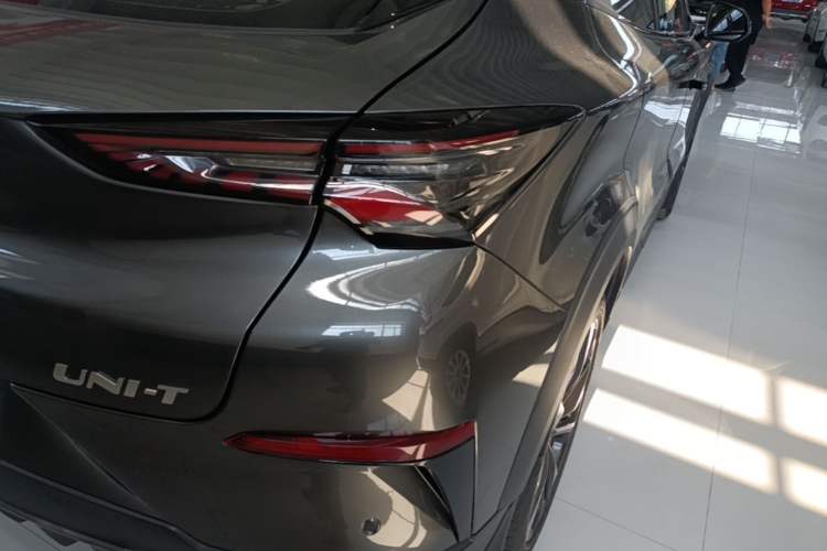 Used CHANGAN UNI-T 2020 1.5T Prestige Version Right Rear Taillight