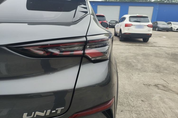 Used CHANGAN UNI-T 2020 1.5T Prestige Version Right Rear Taillight