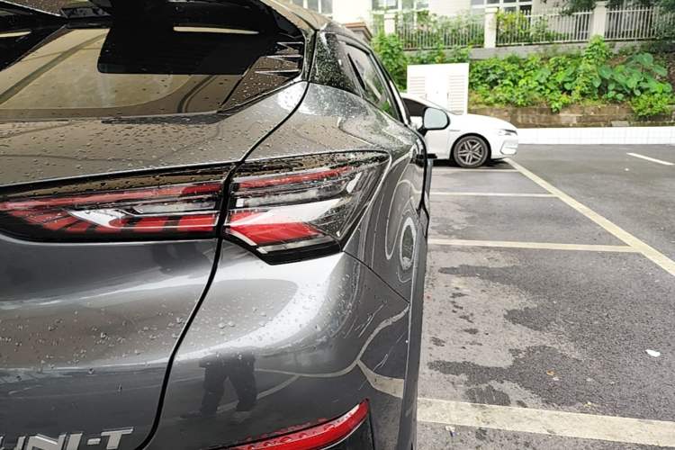 Used CHANGAN UNI-T 2020 1.5T Prestige Version Right Rear Taillight