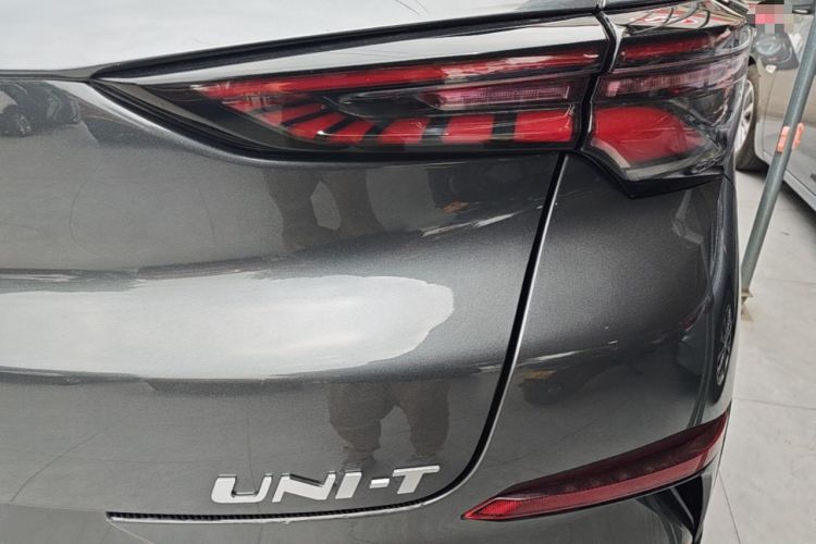 Used CHANGAN UNI-T 2020 1.5T Prestige Version Right Rear Taillight