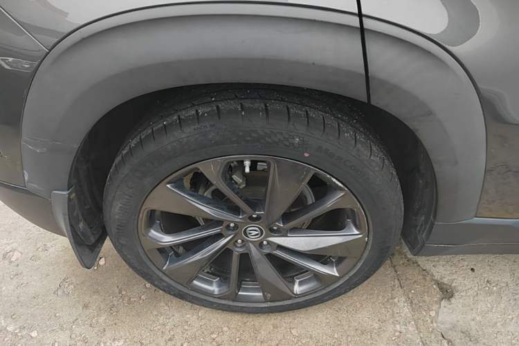Used CHANGAN UNI-T 2020 1.5T Flagship Version Right Rear Wheel Hub