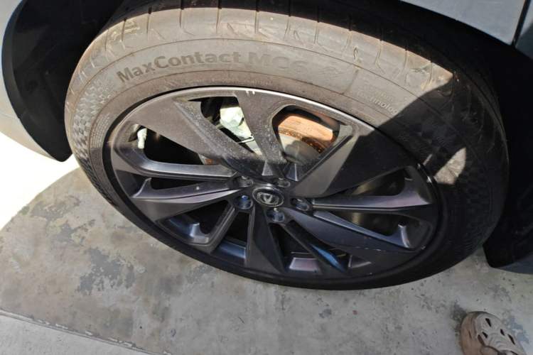 Used CHANGAN UNI-T 2020 1.5T Flagship Version Right Rear Wheel Hub