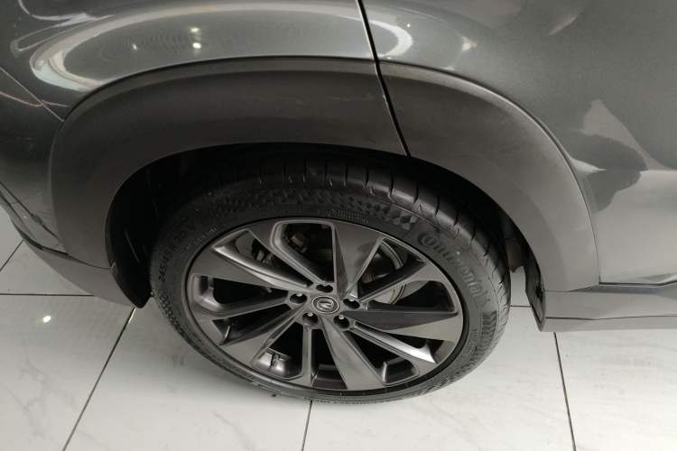 Used CHANGAN UNI-T 2020 1.5T Flagship Version Right Rear Wheel Hub