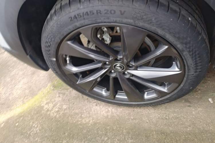 Used CHANGAN UNI-T 2020 1.5T Flagship Version Right Rear Wheel Hub