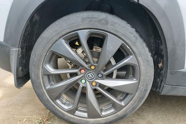 Used CHANGAN UNI-T 2020 1.5T Prestige Version Right Rear Wheel Hub