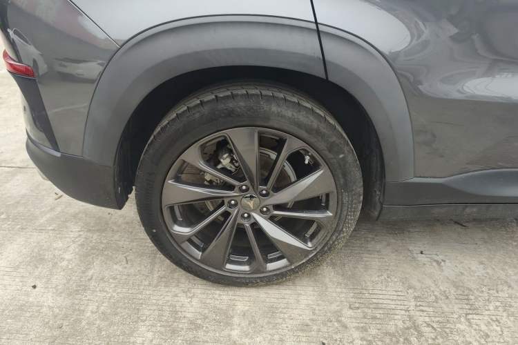 Used CHANGAN UNI-T 2020 1.5T Prestige Version Right Rear Wheel Hub