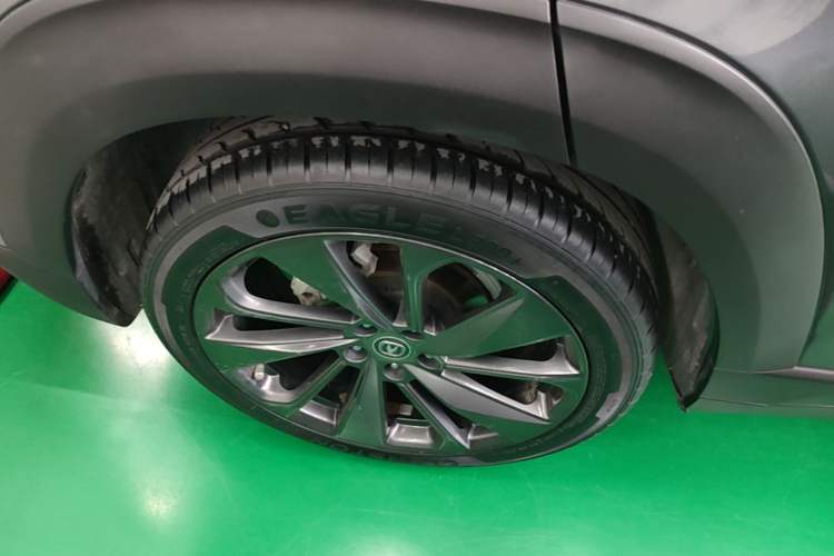 Used CHANGAN UNI-T 2020 1.5T Flagship Version Right Rear Wheel Hub