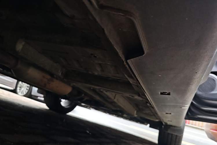 Used CHANGAN UNI-T 2020 1.5T Flagship Version Right Side Sill