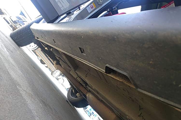 Used CHANGAN UNI-T 2020 1.5T Flagship Version Right Side Sill
