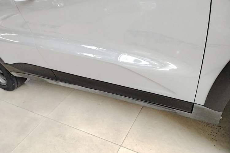 Used CHANGAN UNI-T 2020 1.5T Luxury Model Right Side Sill
