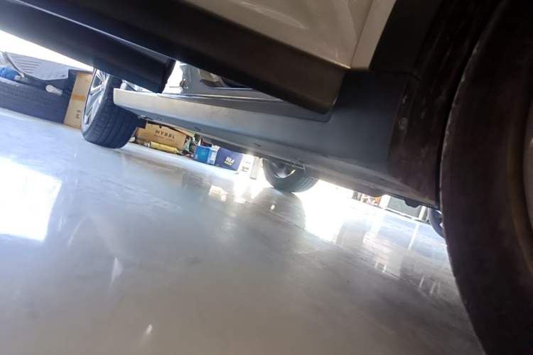 Used CHANGAN UNI-T 2020 1.5T Prestige Version Right Side Sill
