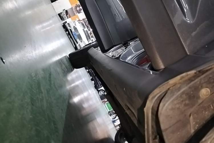 Used CHANGAN UNI-T 2020 1.5T Flagship Version Right Side Sill
