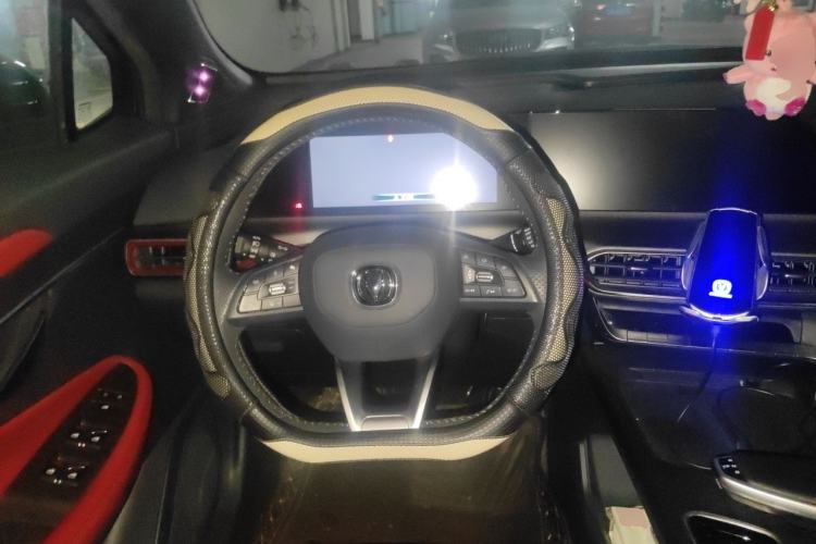 Used CHANGAN UNI-T 2020 1.5T Prestige Version Steering Wheel