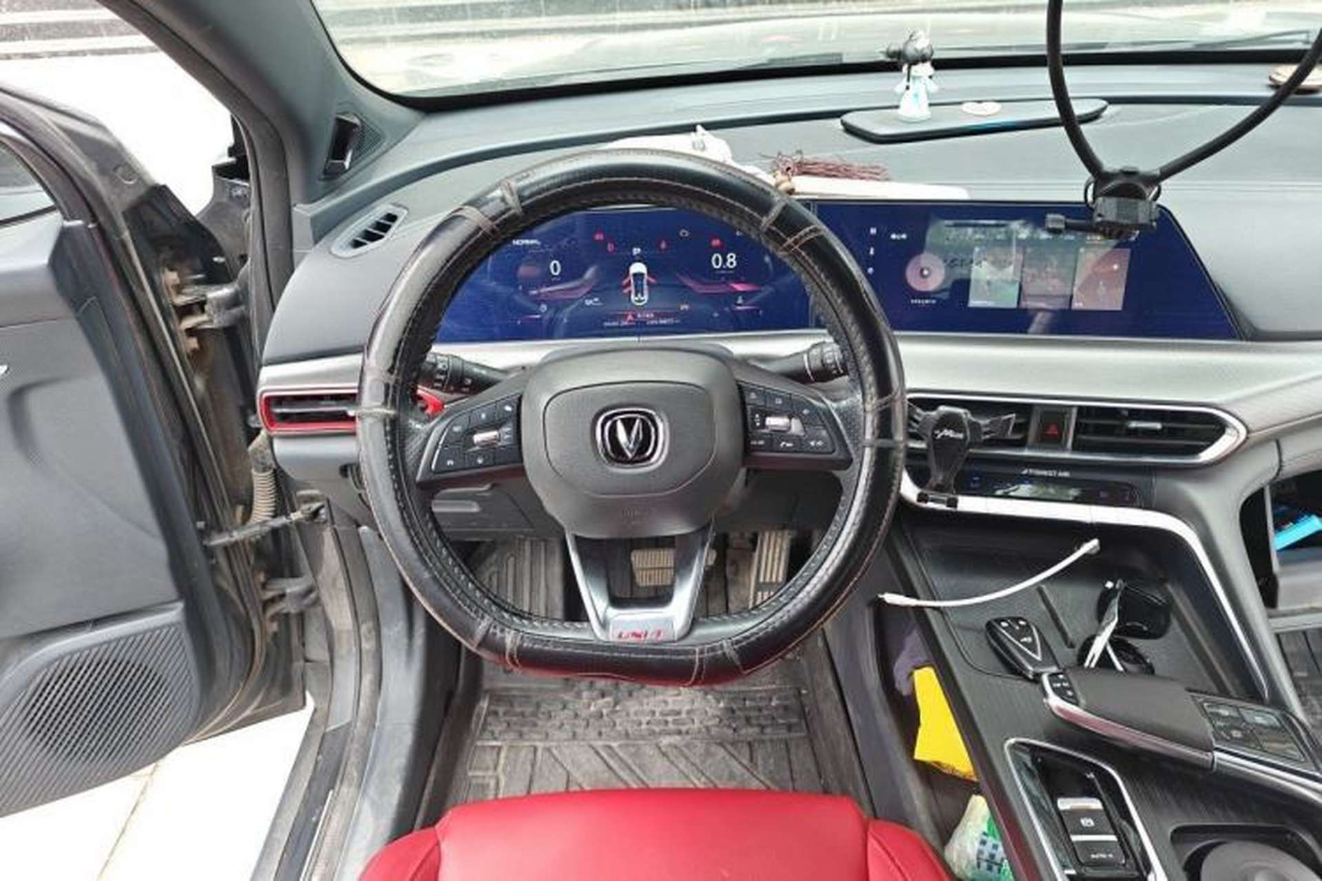 Used CHANGAN UNI-T 2020 1.5T Prestige Version Steering Wheel