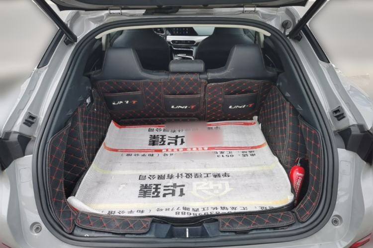 Used CHANGAN UNI-T 2020 1.5T Flagship Version Trunk