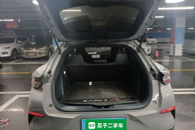 Used CHANGAN UNI-T 2020 1.5T Prestige Version Trunk