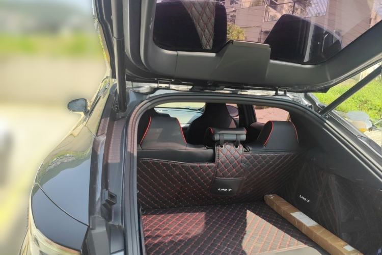 Used CHANGAN UNI-T 2020 1.5T Flagship Version Trunk