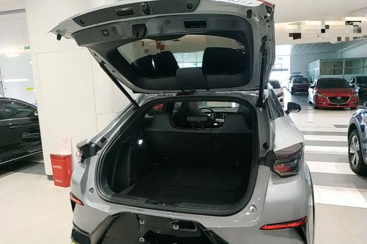 Used CHANGAN UNI-T 2020 1.5T Flagship Version Trunk