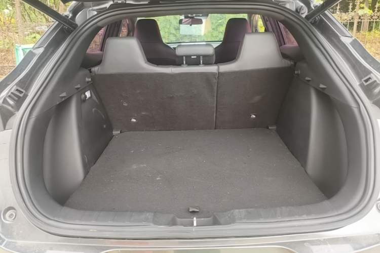 Used CHANGAN UNI-T 2020 1.5T Flagship Version Trunk
