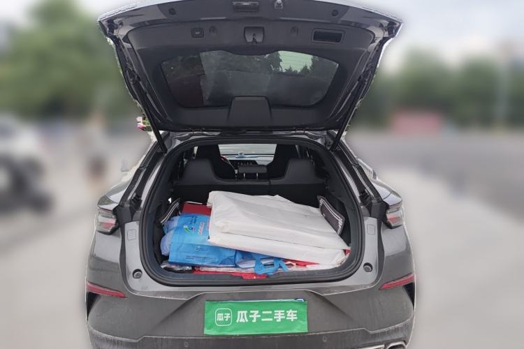 Used CHANGAN UNI-T 2020 1.5T Flagship Version Trunk