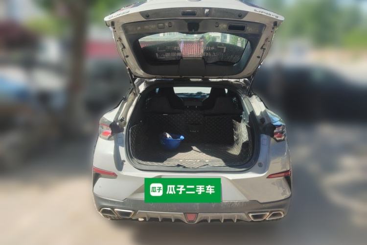 Used CHANGAN UNI-T 2020 1.5T Prestige Version Trunk