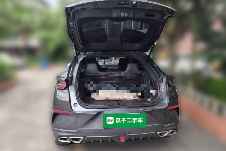 Used CHANGAN UNI-T 2020 1.5T Prestige Version Trunk
