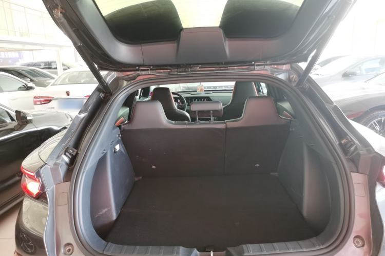 Used CHANGAN UNI-T 2020 1.5T Flagship Version Trunk