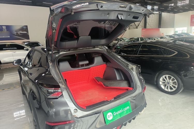 Used CHANGAN UNI-T 2020 1.5T Prestige Version Trunk