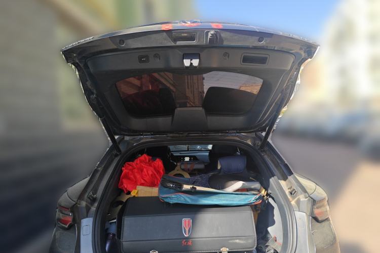 Used CHANGAN UNI-T 2020 1.5T Flagship Version Trunk