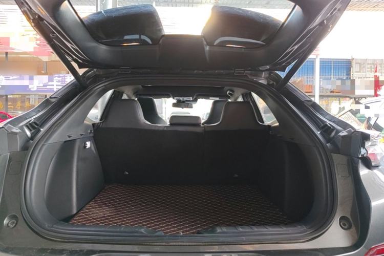 Used CHANGAN UNI-T 2020 1.5T Flagship Version Trunk