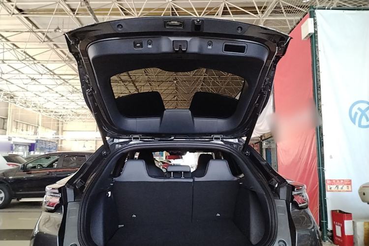 Used CHANGAN UNI-T 2020 1.5T Flagship Version Trunk