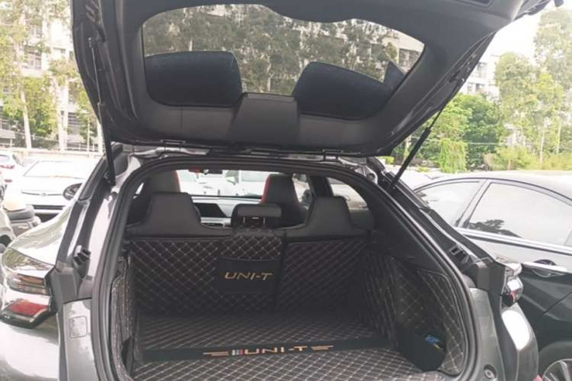 Used CHANGAN UNI-T 2020 1.5T Prestige Version Trunk