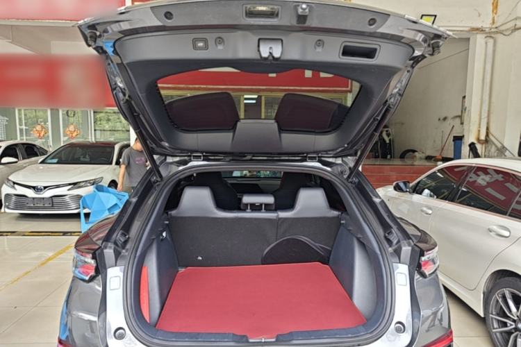 Used CHANGAN UNI-T 2020 1.5T Flagship Version Trunk