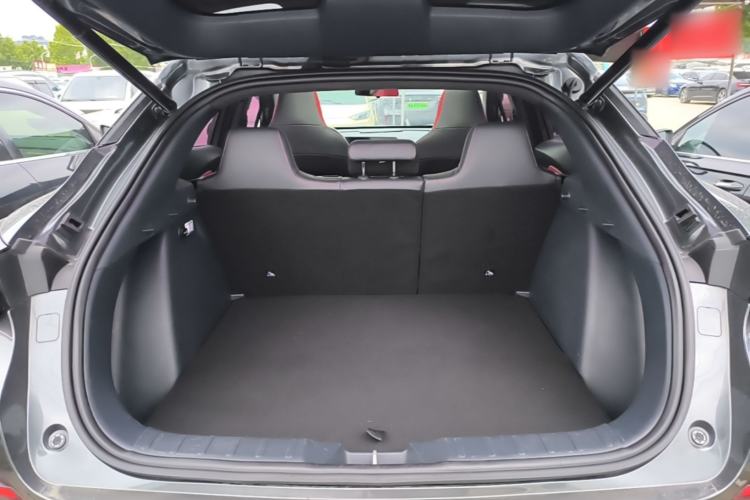 Used CHANGAN UNI-T 2020 1.5T Flagship Version Trunk