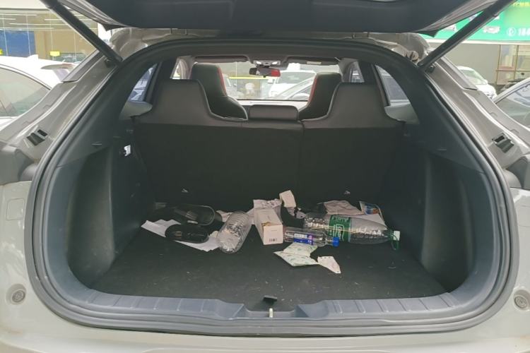 Used CHANGAN UNI-T 2020 1.5T Flagship Version Trunk