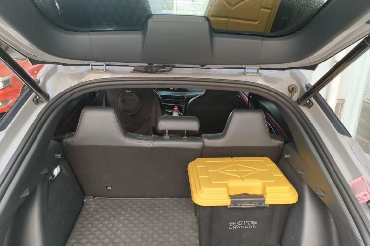 Used CHANGAN UNI-T 2020 1.5T Flagship Version Trunk