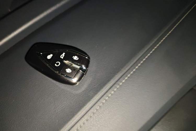 Used CHANGAN UNI-T 2020 1.5T Flagship Version Vehicle Key