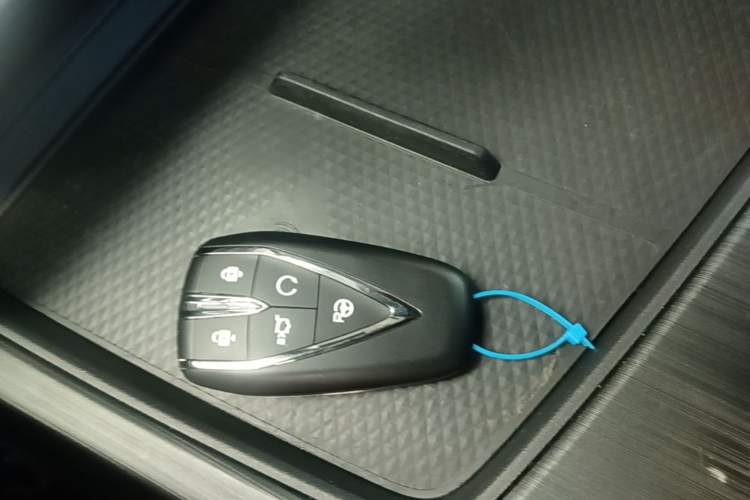 Used CHANGAN UNI-T 2020 1.5T Flagship Version Vehicle Key