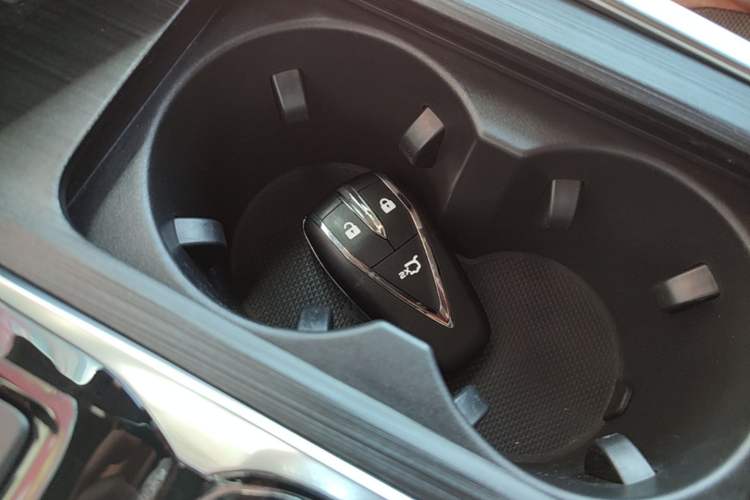 Used CHANGAN UNI-T 2020 1.5T Prestige Version Vehicle Key