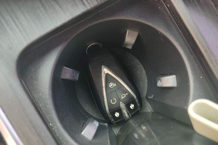 Used CHANGAN UNI-T 2020 1.5T Flagship Version Vehicle Key