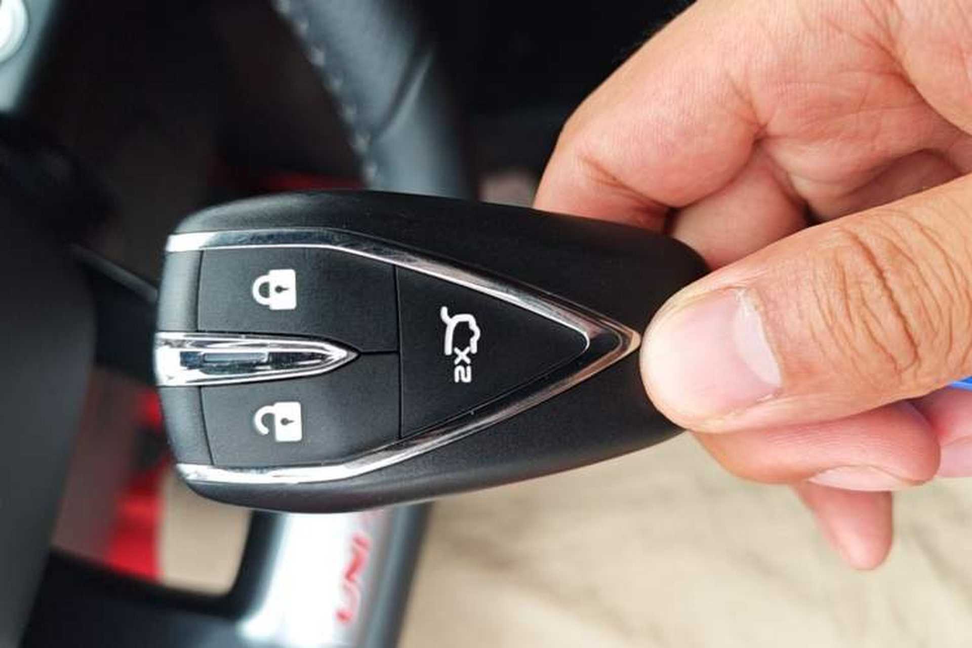 Used CHANGAN UNI-T 2020 1.5T Prestige Version Vehicle Key