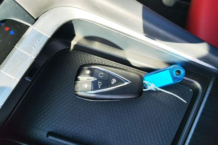 Used CHANGAN UNI-T 2020 1.5T Flagship Version Vehicle Key