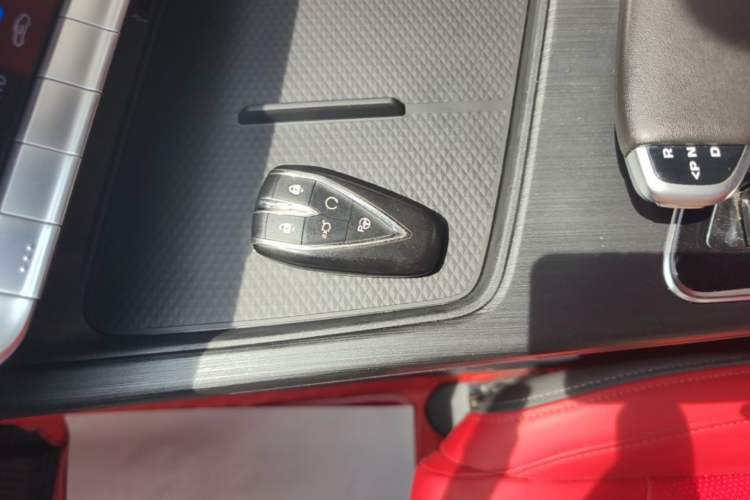 Used CHANGAN UNI-T 2020 1.5T Flagship Version Vehicle Key