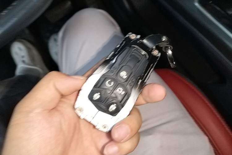 Used CHANGAN UNI-T 2020 1.5T Flagship Version Vehicle Key