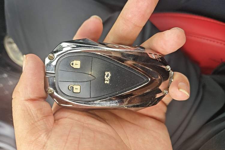 Used CHANGAN UNI-T 2020 1.5T Prestige Version Vehicle Key
