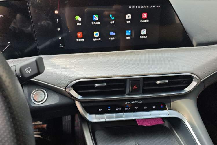Used CHANGAN UNI-T 2020 1.5T Flagship Version Audio And AC Panel