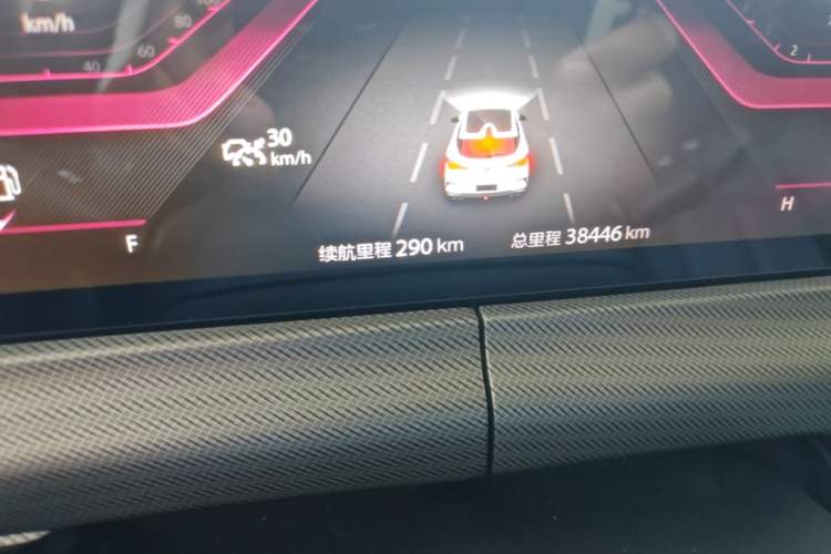 Used CHANGAN UNI-T 2020 1.5T Flagship Version Odometer Close Up